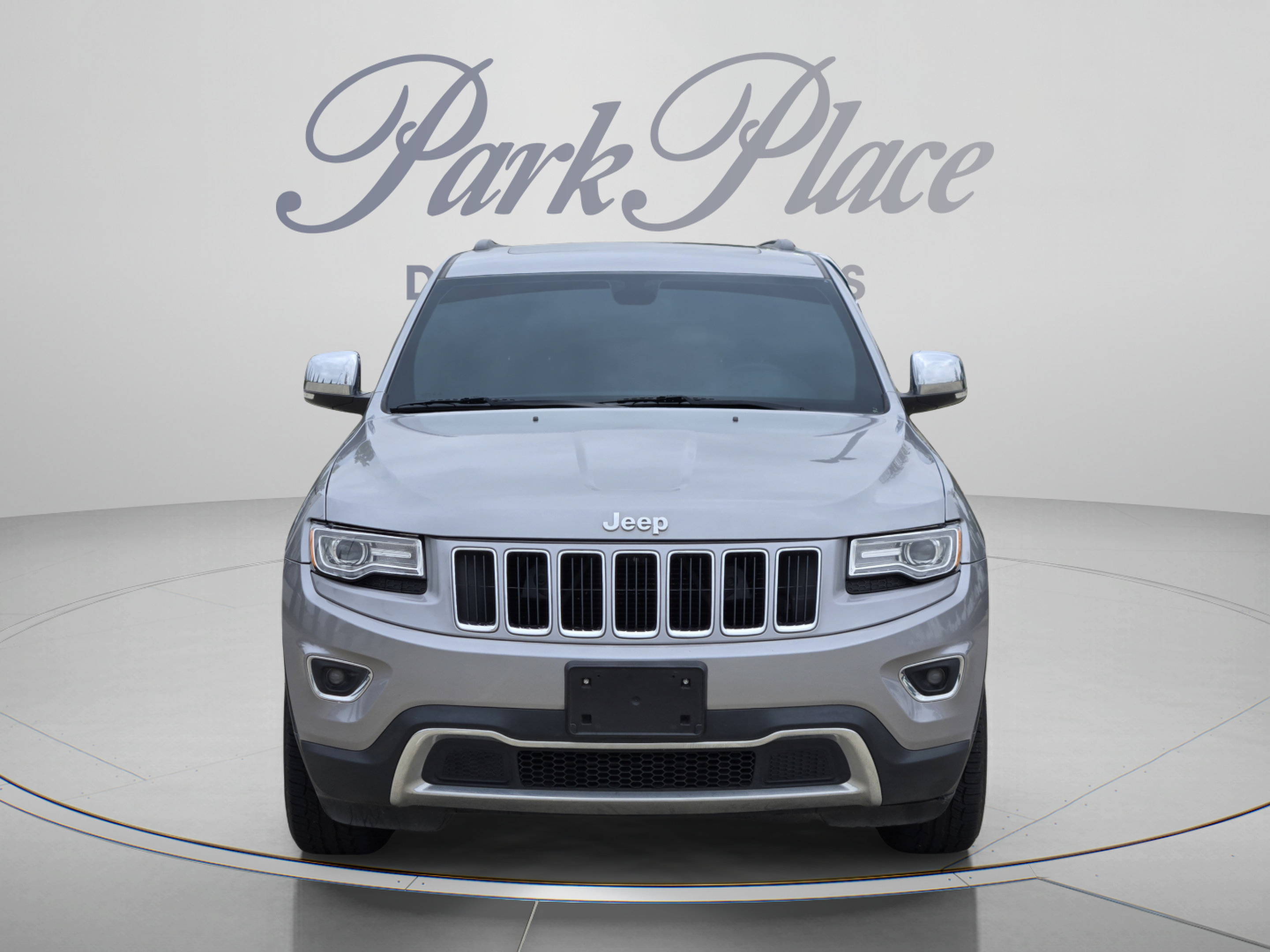 Used 2014 Jeep Grand Cherokee Limited w/ Luxury Group II RWD image 7