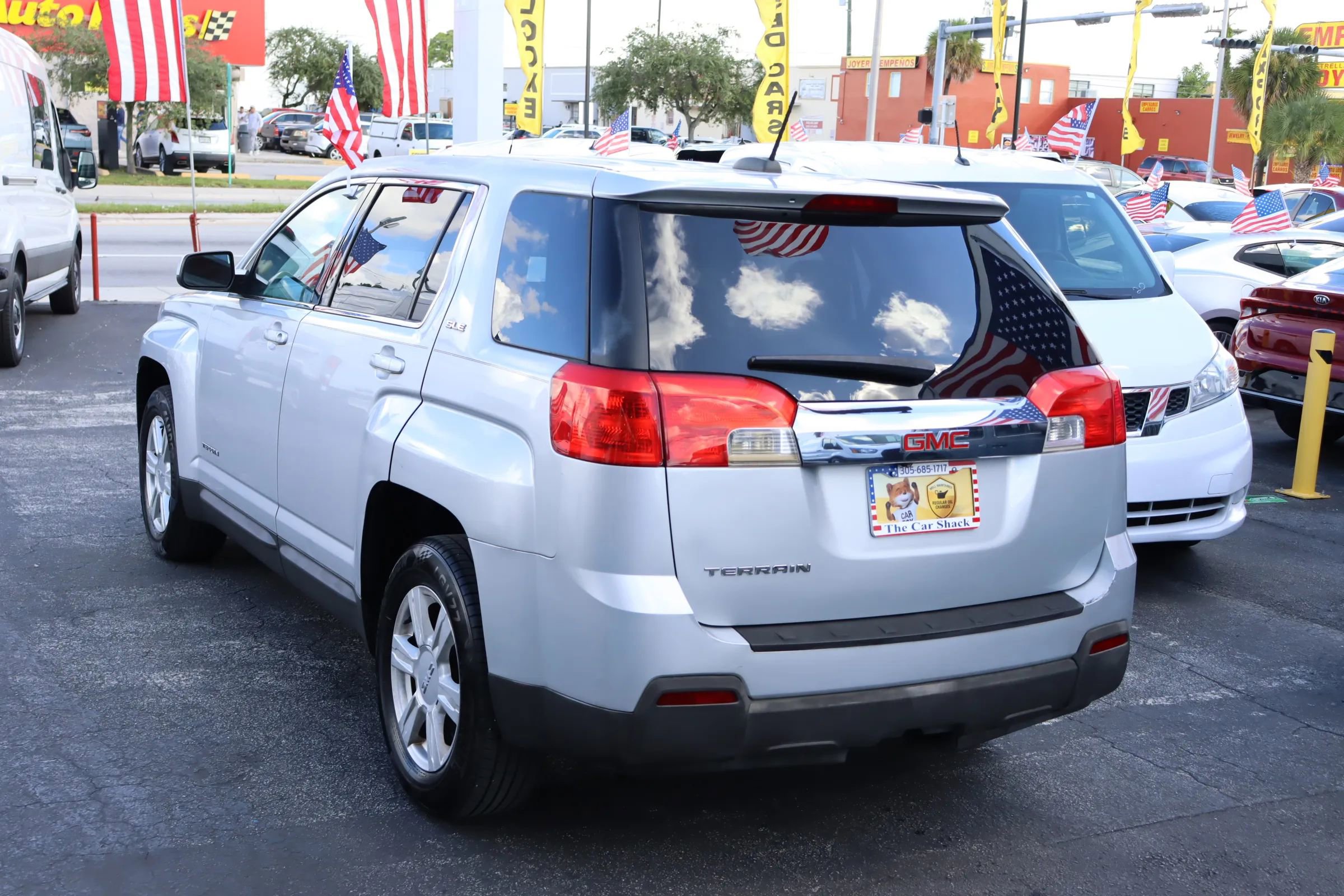 Used 2015 GMC Terrain SLE image 11