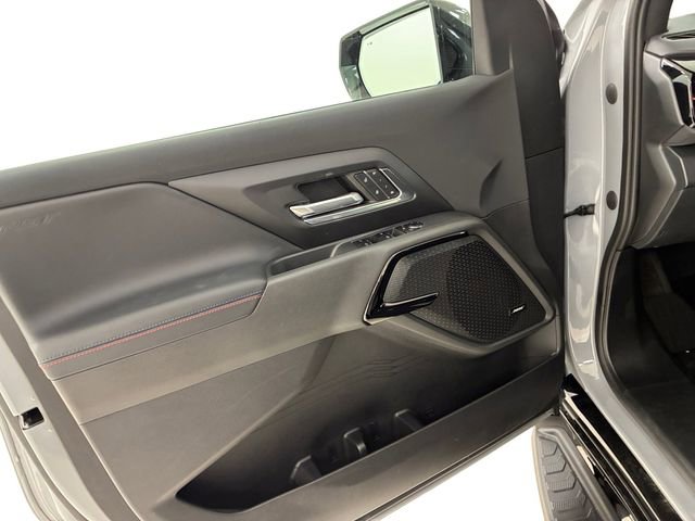 Certified 2025 Chevrolet Silverado EV RST AWD/4WD image 13