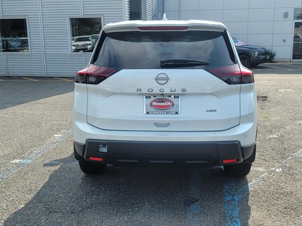 New 2026 Nissan Rogue SV AWD/4WD image 8