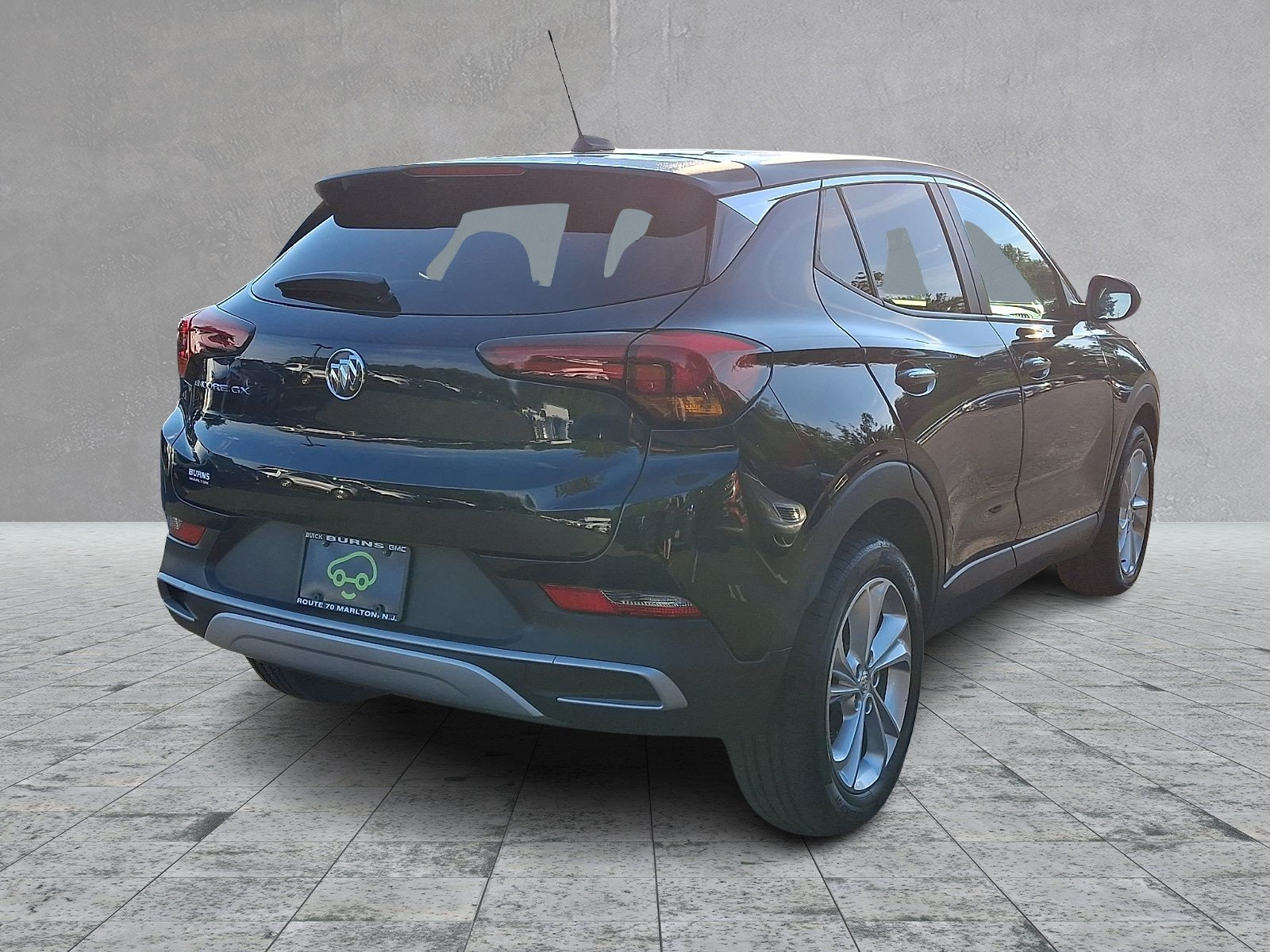 Certified 2021 Buick Encore GX Preferred w/ Cold Weather Comfort Package FWD image 4