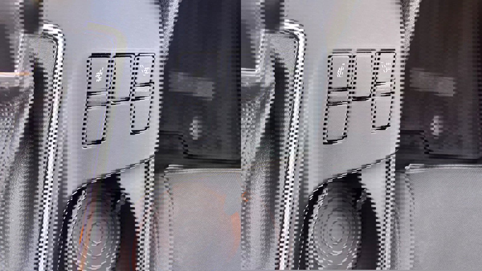 Used 2023 Kia Sportage LX image 39