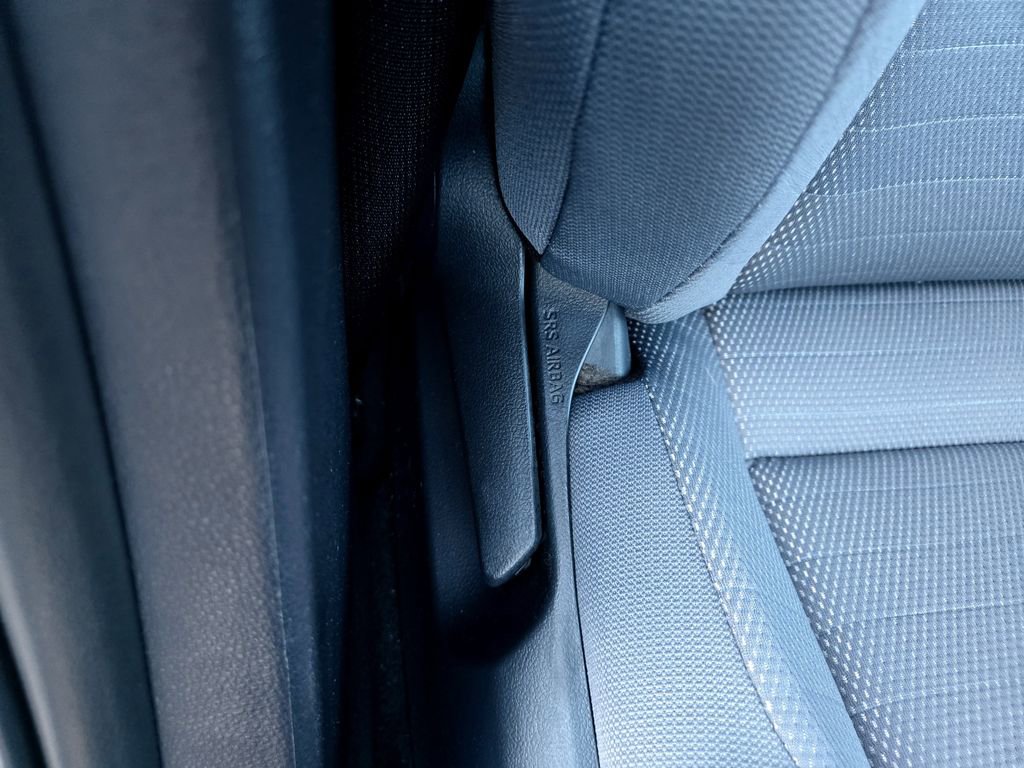 Certified 2025 Toyota Corolla SE image 28