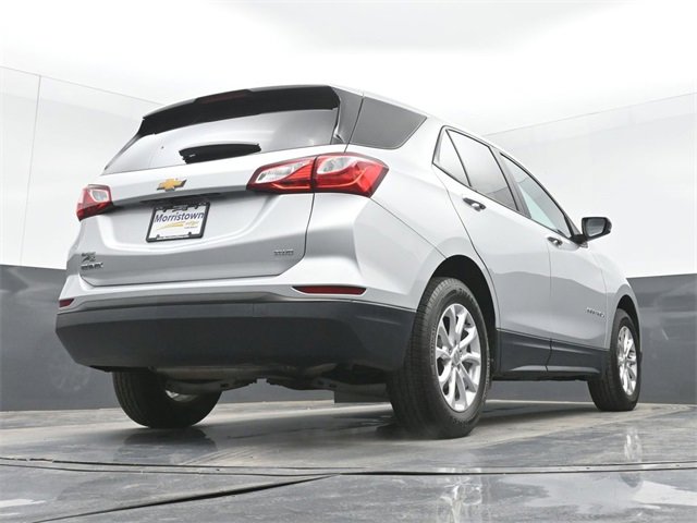 Used 2021 Chevrolet Equinox LS w/ LS Convenience Package image 45