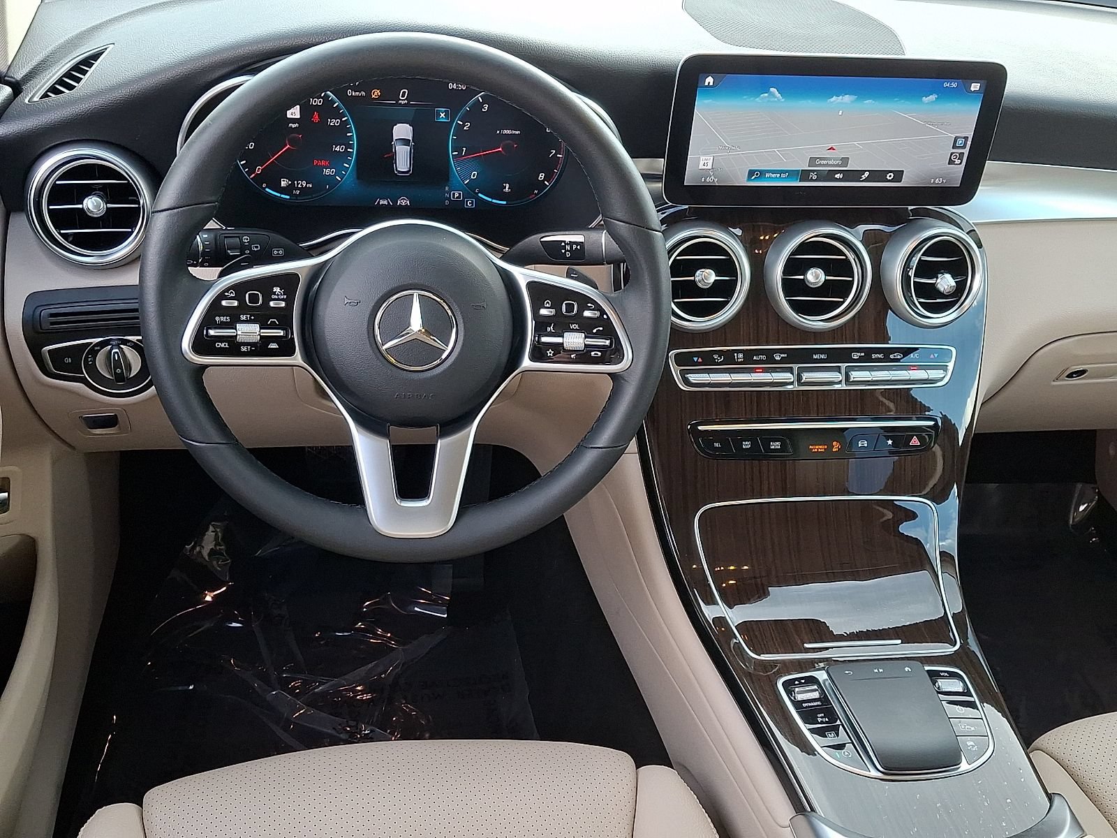 Used 2022 Mercedes-Benz GLC 300 4MATIC image 11