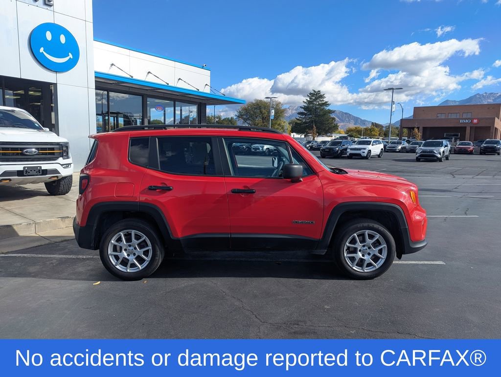 Used 2019 Jeep Renegade Sport w/ Sport Appearance Group image 2