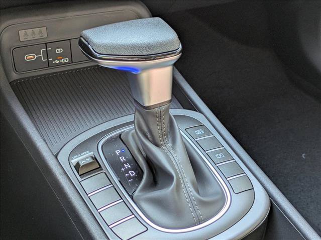 New 2027 Hyundai Kona SE FWD image 16