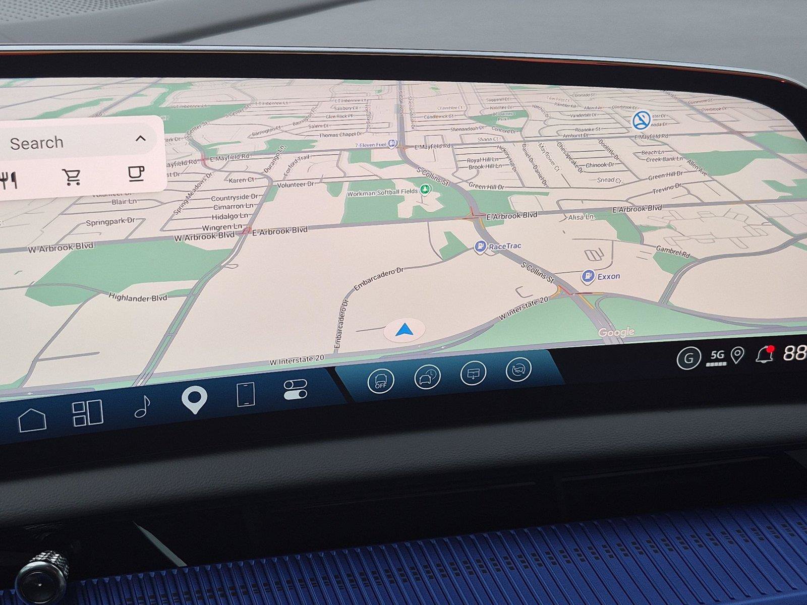 New 2027 Cadillac Optiq Luxury RWD image 19