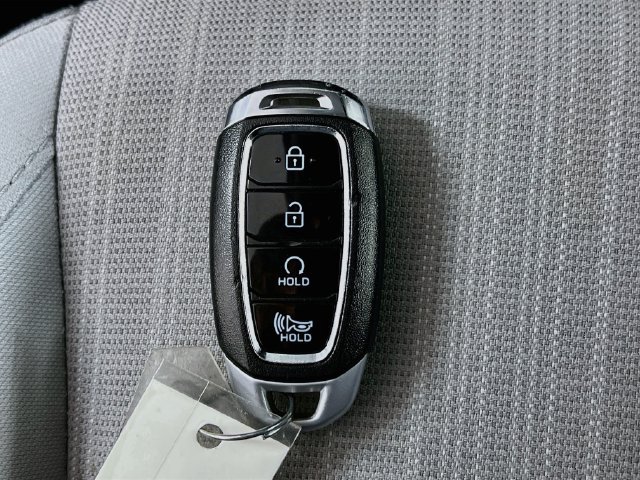 Used 2023 Hyundai Kona SEL AWD/4WD image 28
