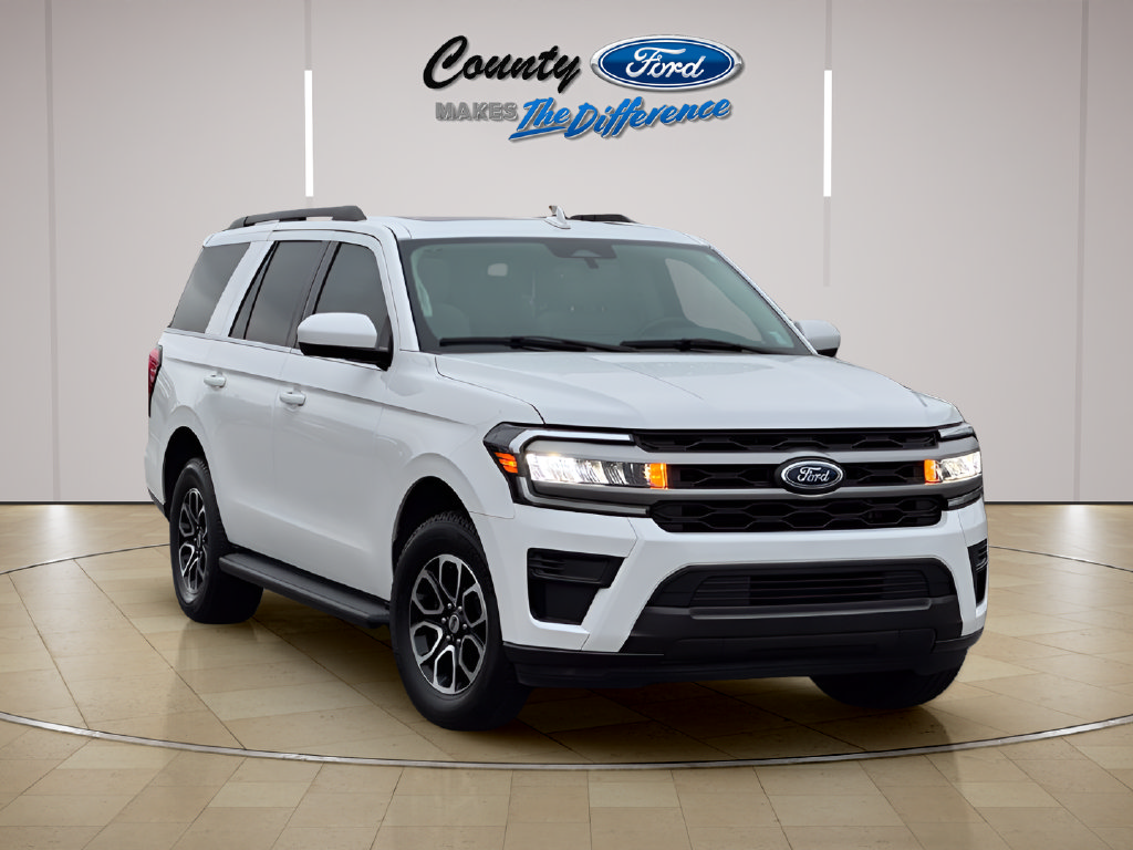 Used 2024 Ford Expedition XLT AWD/4WD image 1