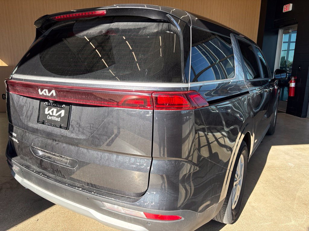 Certified 2024 Kia Carnival LX FWD image 14