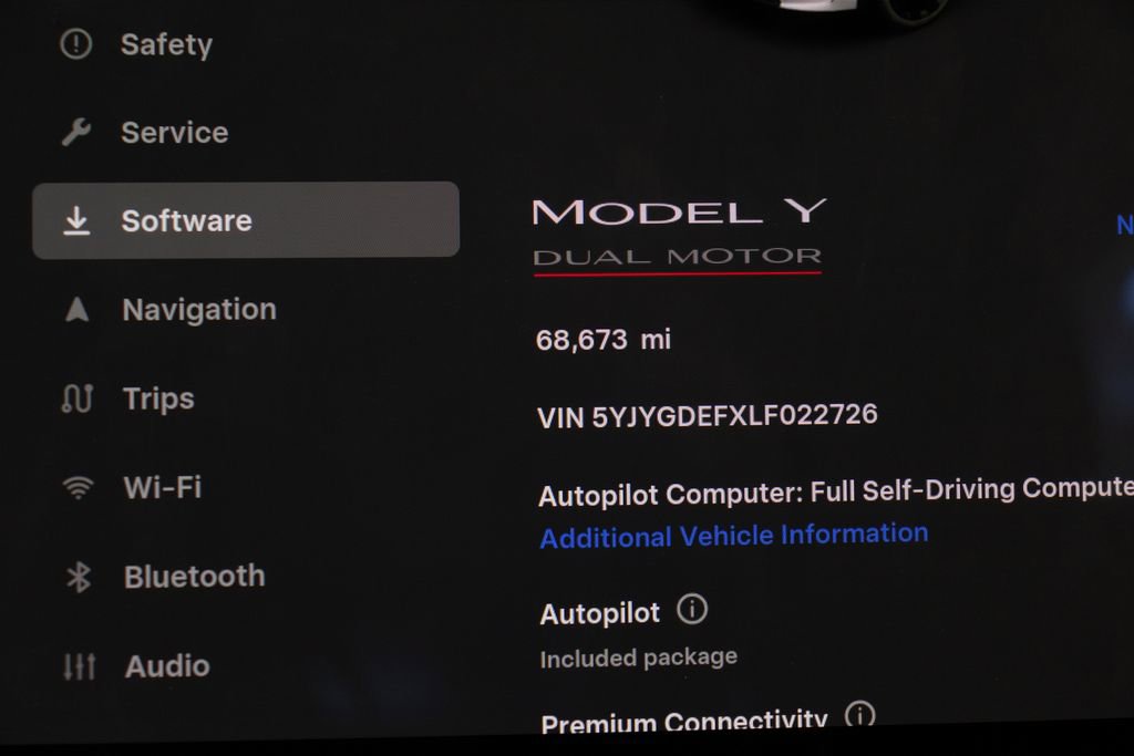Used 2020 Tesla Model Y Performance image 34