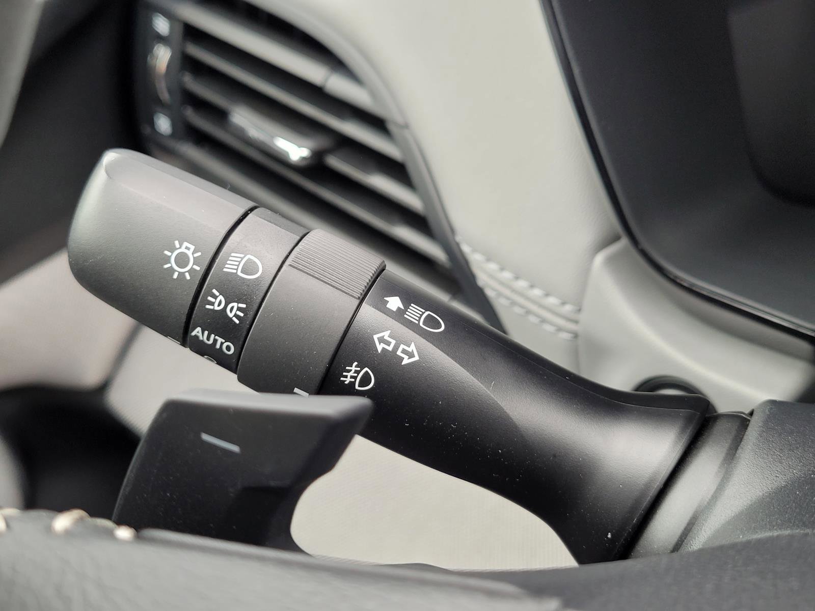 Certified 2025 Subaru Legacy Premium image 29