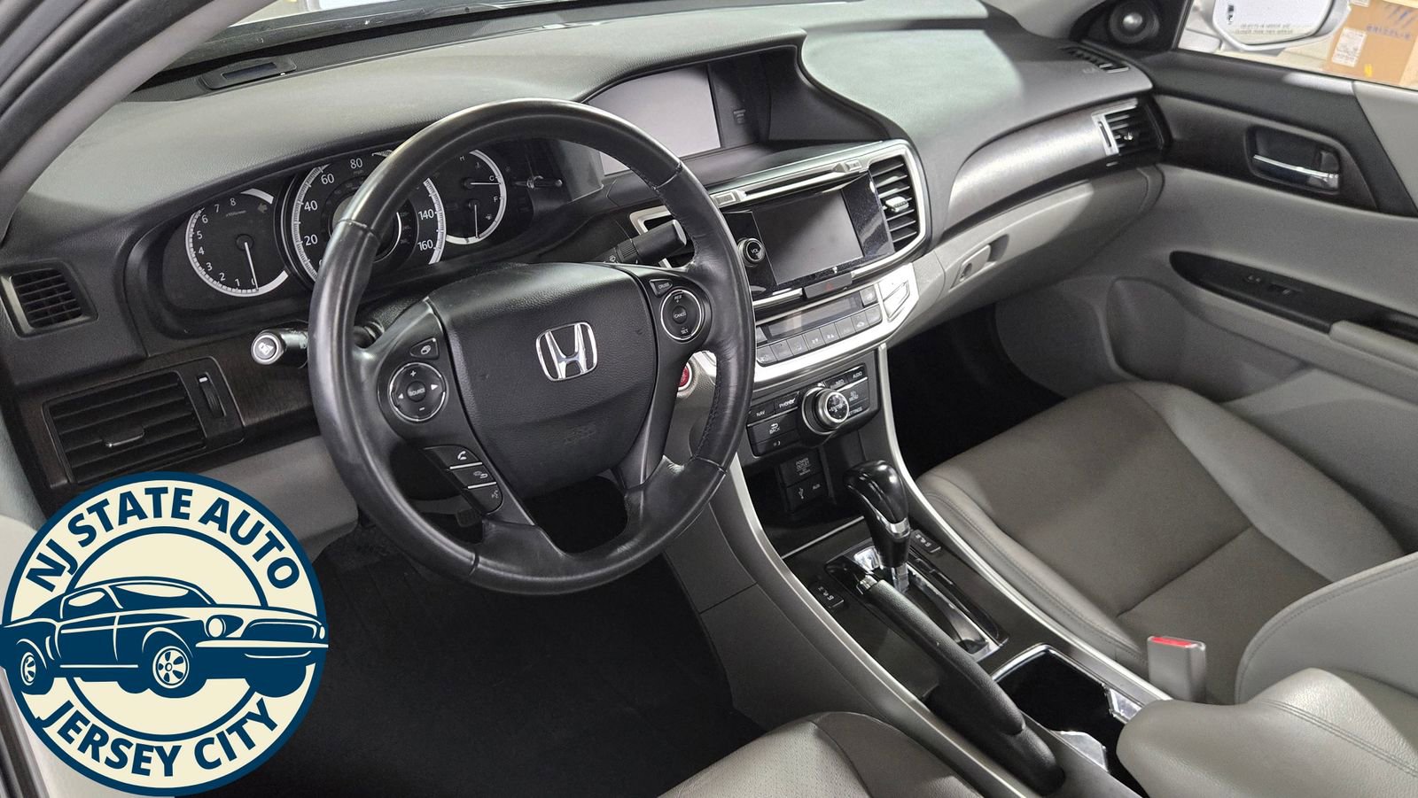 Used 2015 Honda Accord EX-L image 11