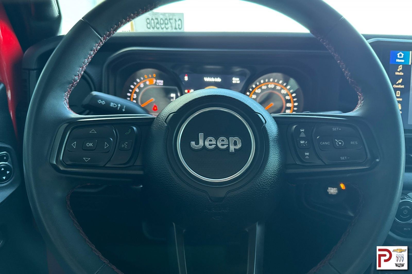 Used 2024 Jeep Wrangler Unlimited Rubicon AWD/4WD image 26