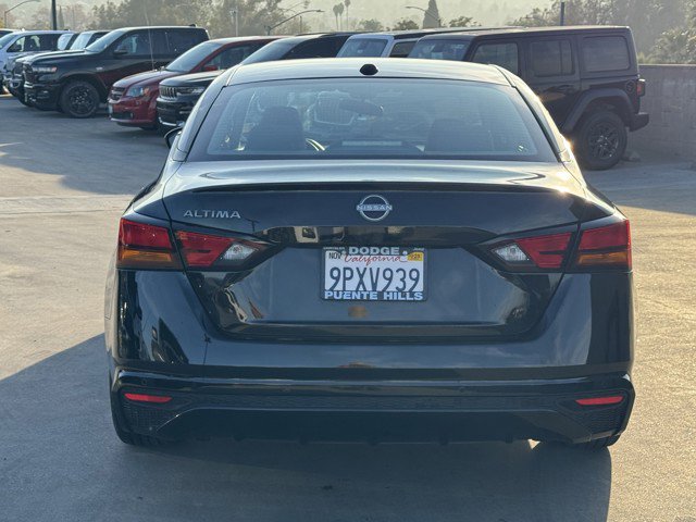 Used 2025 Nissan Altima 2.5 S image 4