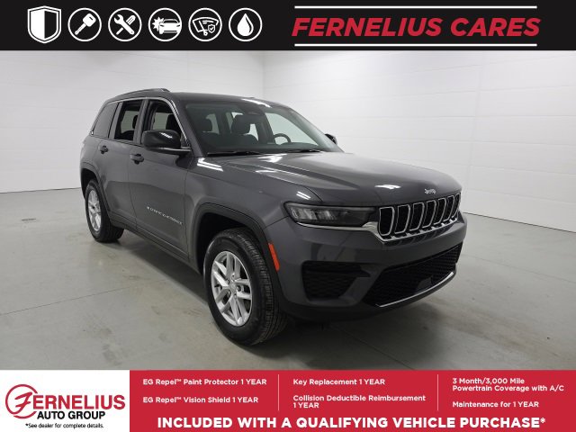 Used 2023 Jeep Grand Cherokee Laredo w/ Luxury Tech Group I