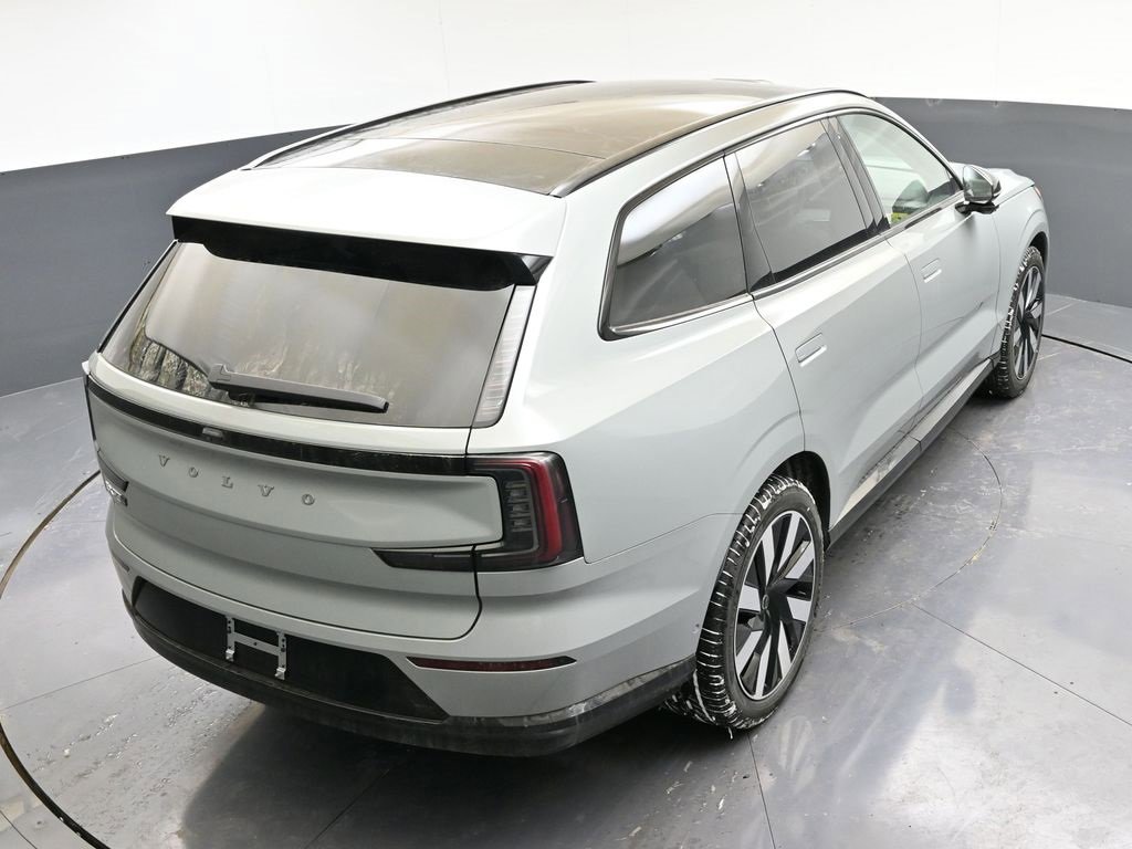 New 2025 Volvo EX90 Ultra image 39