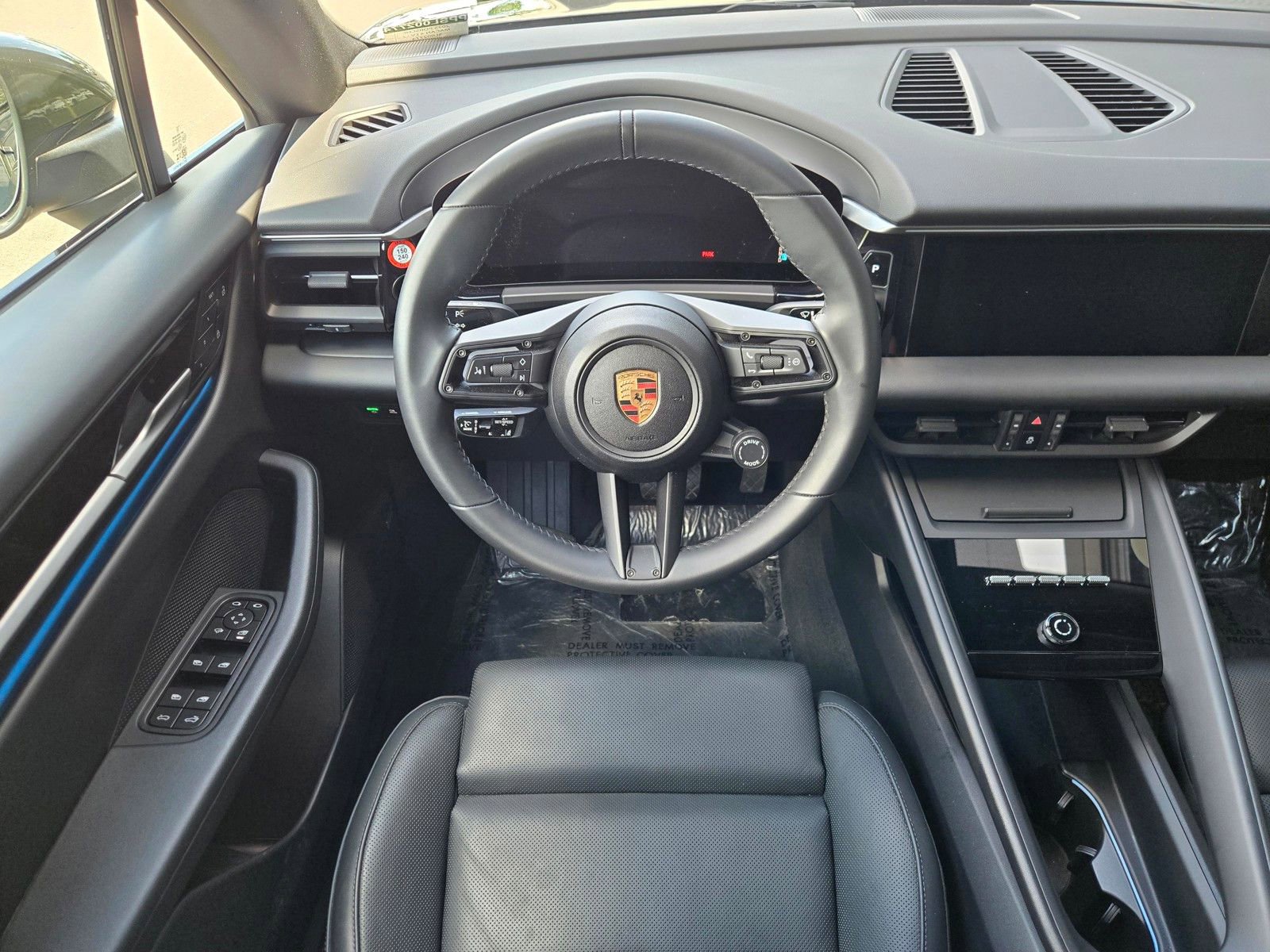 Certified 2025 Porsche Macan 4 Electric AWD/4WD image 16