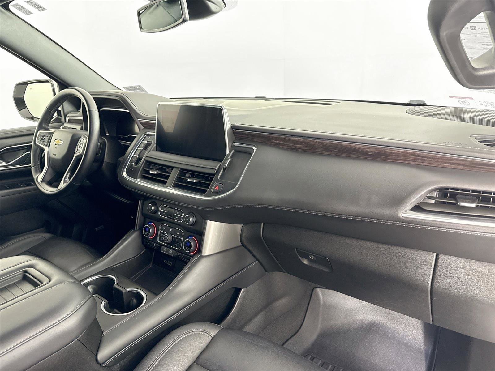 Used 2024 Chevrolet Tahoe LT w/ Luxury Package AWD/4WD image 45