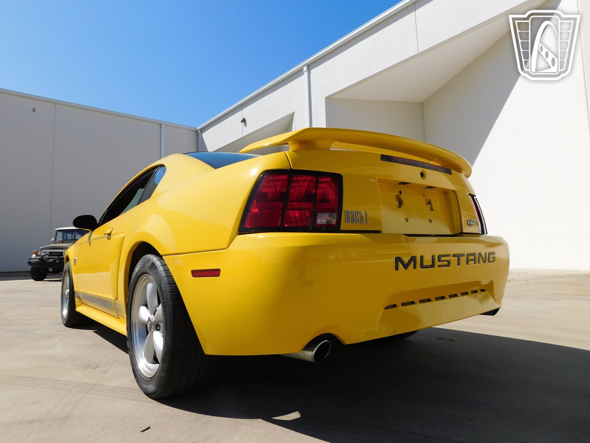 Used 2004 Ford Mustang Mach 1 RWD image 18
