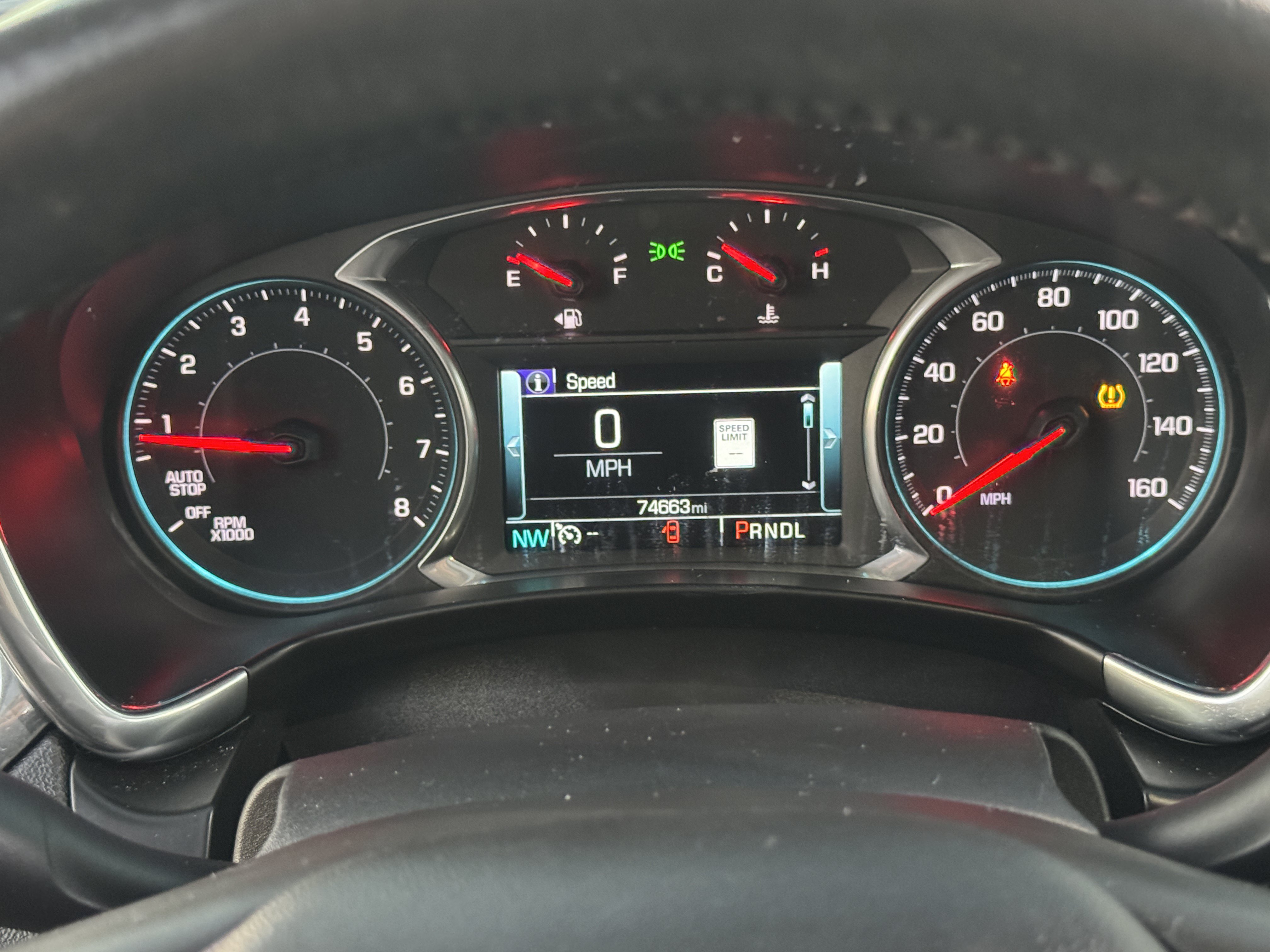 Used 2018 Chevrolet Equinox Premier AWD/4WD image 21