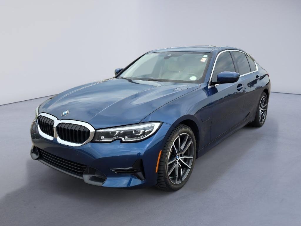 Used 2021 BMW 330e xDrive w/ Premium Package