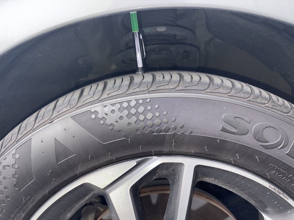 Used 2024 Kia Forte LXS image 10