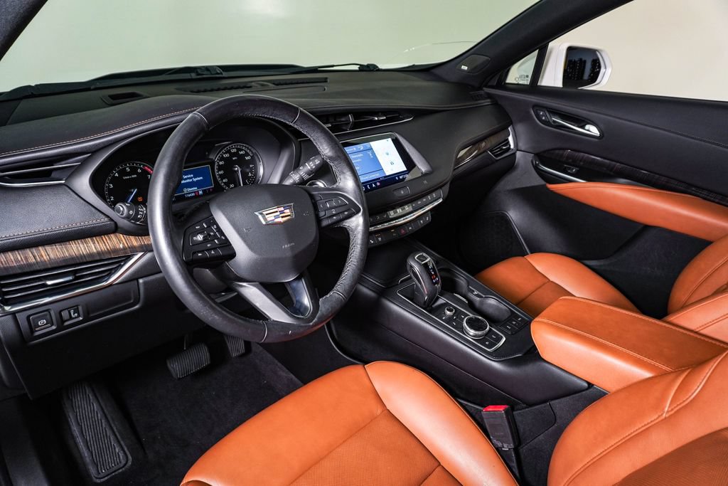Used 2019 Cadillac XT4 Premium Luxury AWD/4WD image 18