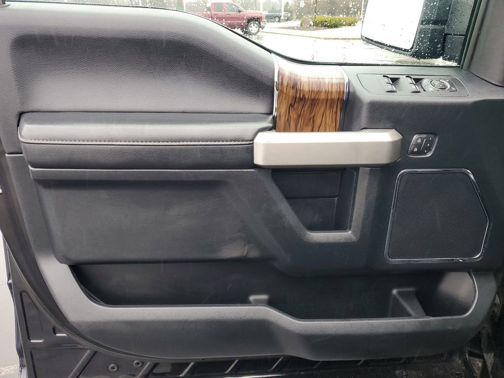 Used 2020 Ford F150 Lariat AWD/4WD image 25