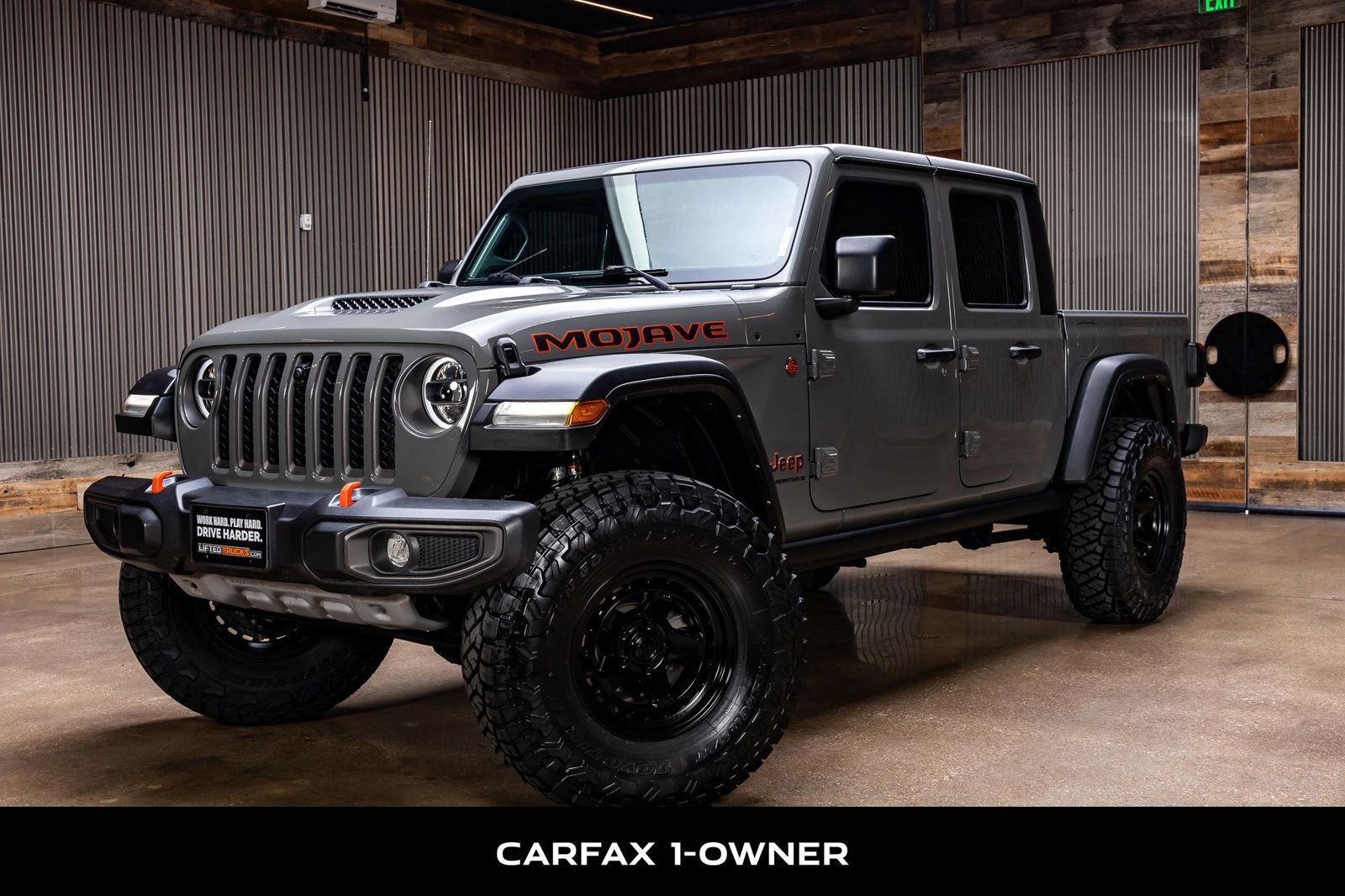 Used 2023 Jeep Gladiator Mojave w/ LED Lighting Group AWD/4WD image 5