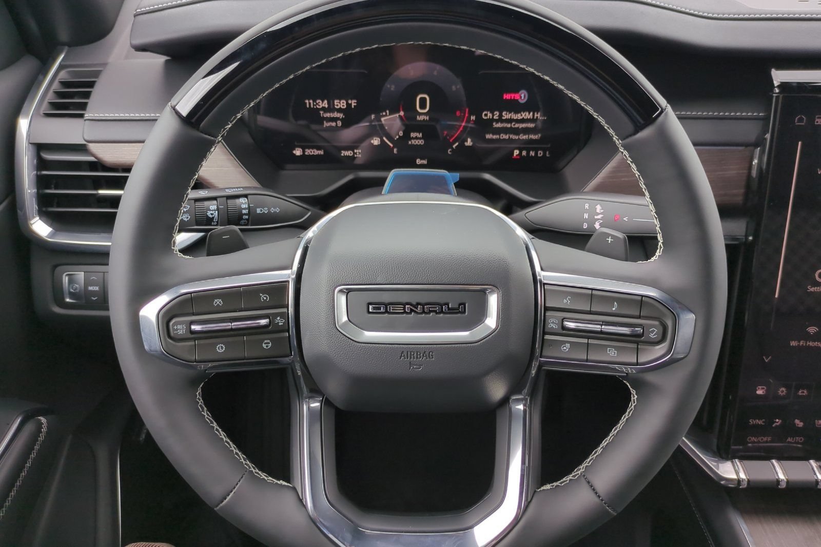 New 2026 GMC Acadia Denali w/ Super Cruise Package AWD/4WD image 28