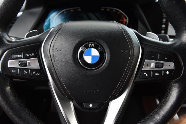 Used 2022 BMW X5 xDrive40i w/ Executive Package AWD/4WD image 19