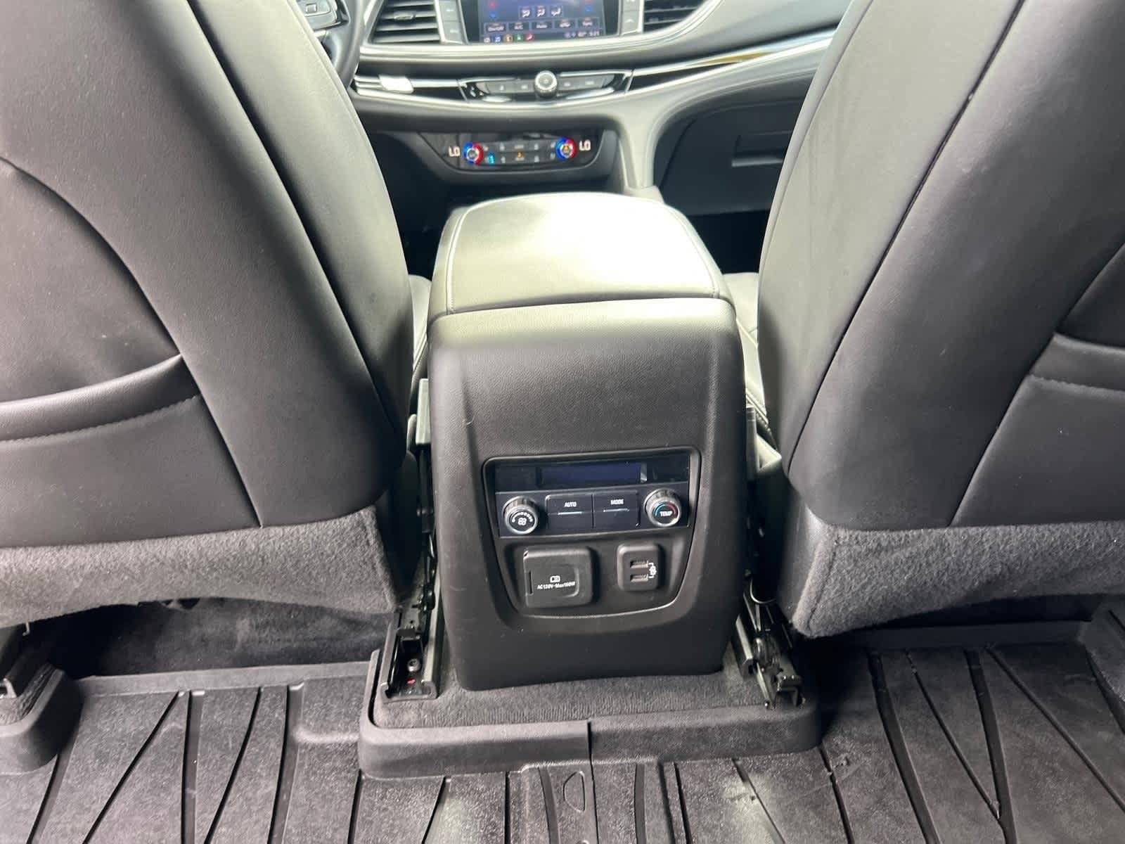 Certified 2022 Buick Enclave Avenir w/ Trailering Package, 5000 lbs. AWD/4WD image 30