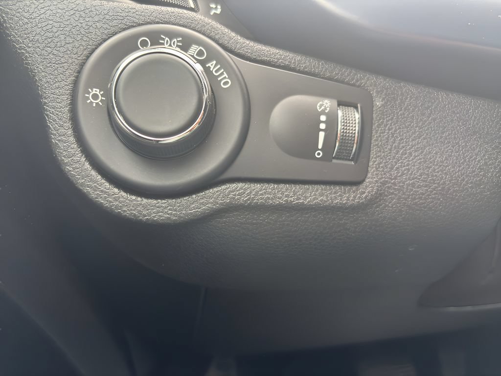 Used 2021 FIAT 500X Pop w/ Pop Value Package AWD/4WD image 13