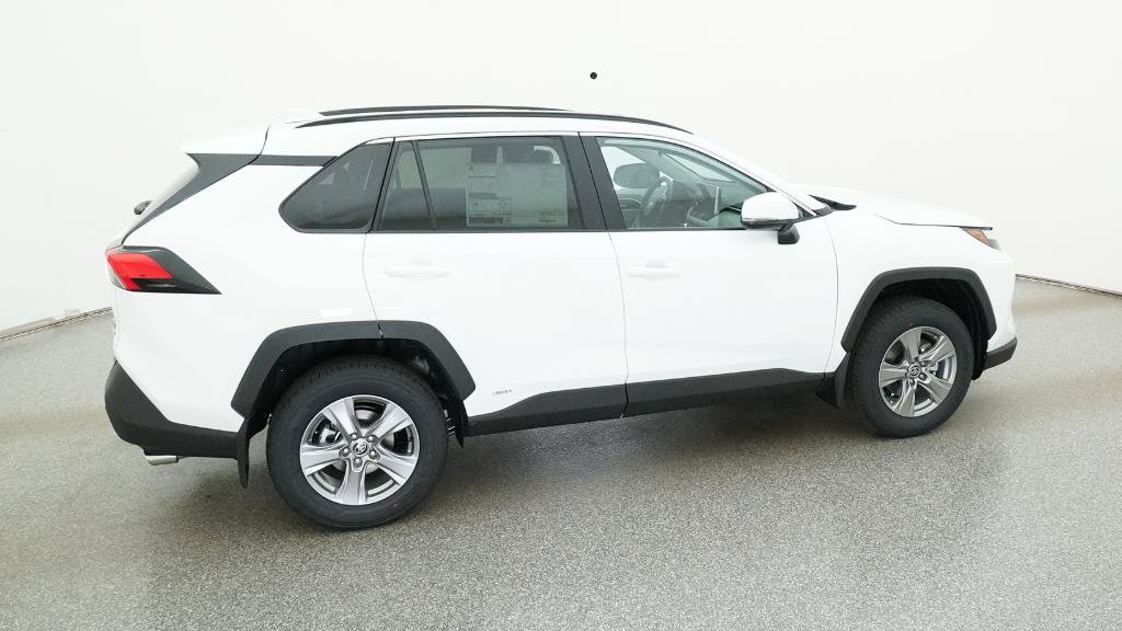New 2025 Toyota RAV4 XLE w/ Convenience Package AWD/4WD image 13