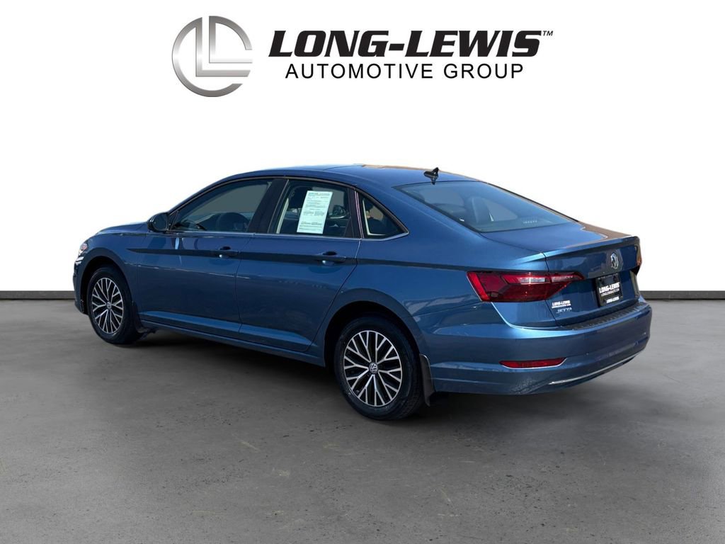 Certified 2021 Volkswagen Jetta SE w/ SE Cold Weather Package image 4
