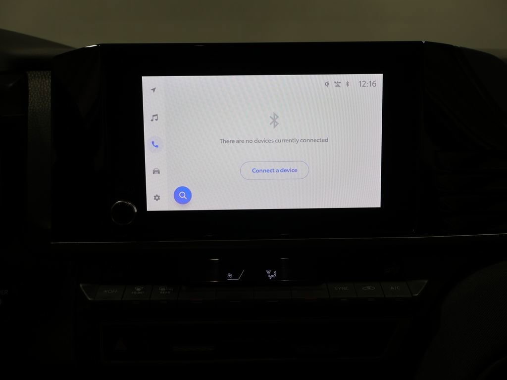 Used 2025 Toyota Camry LE image 26