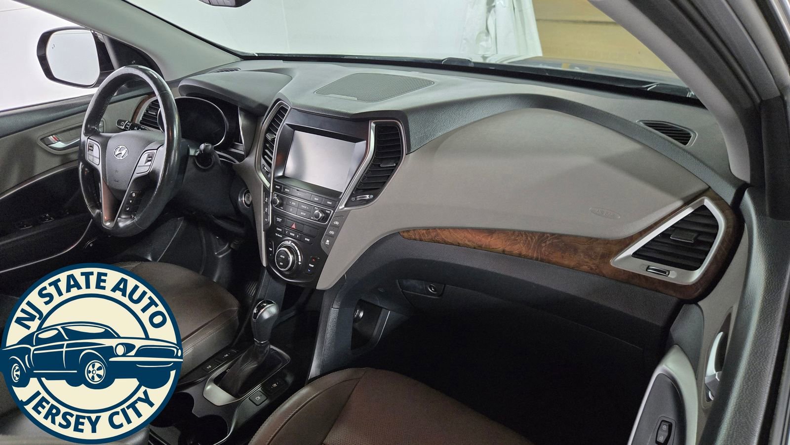Used 2019 Hyundai Santa Fe XL AWD/4WD image 37