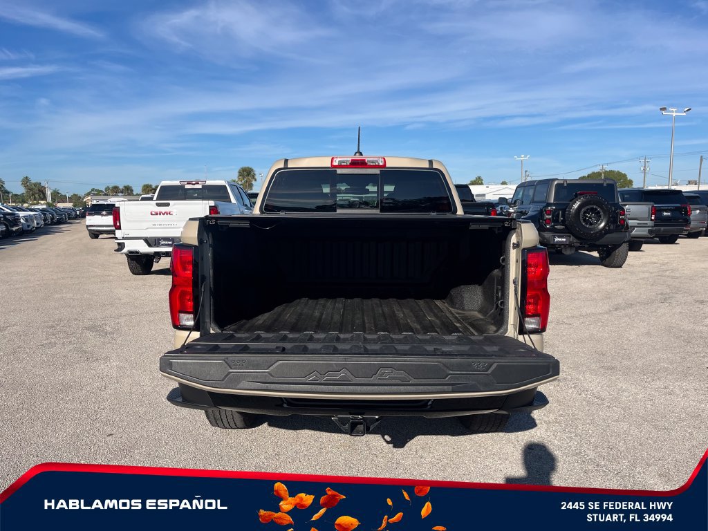 Used 2023 Chevrolet Colorado Z71 w/ Z71 Convenience Package 2 AWD/4WD image 16