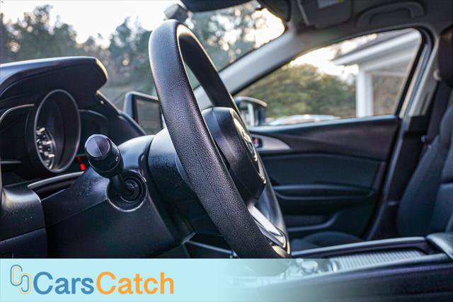 Used 2018 MAZDA MAZDA3 Sport w/ Preferred Equipment Package image 27