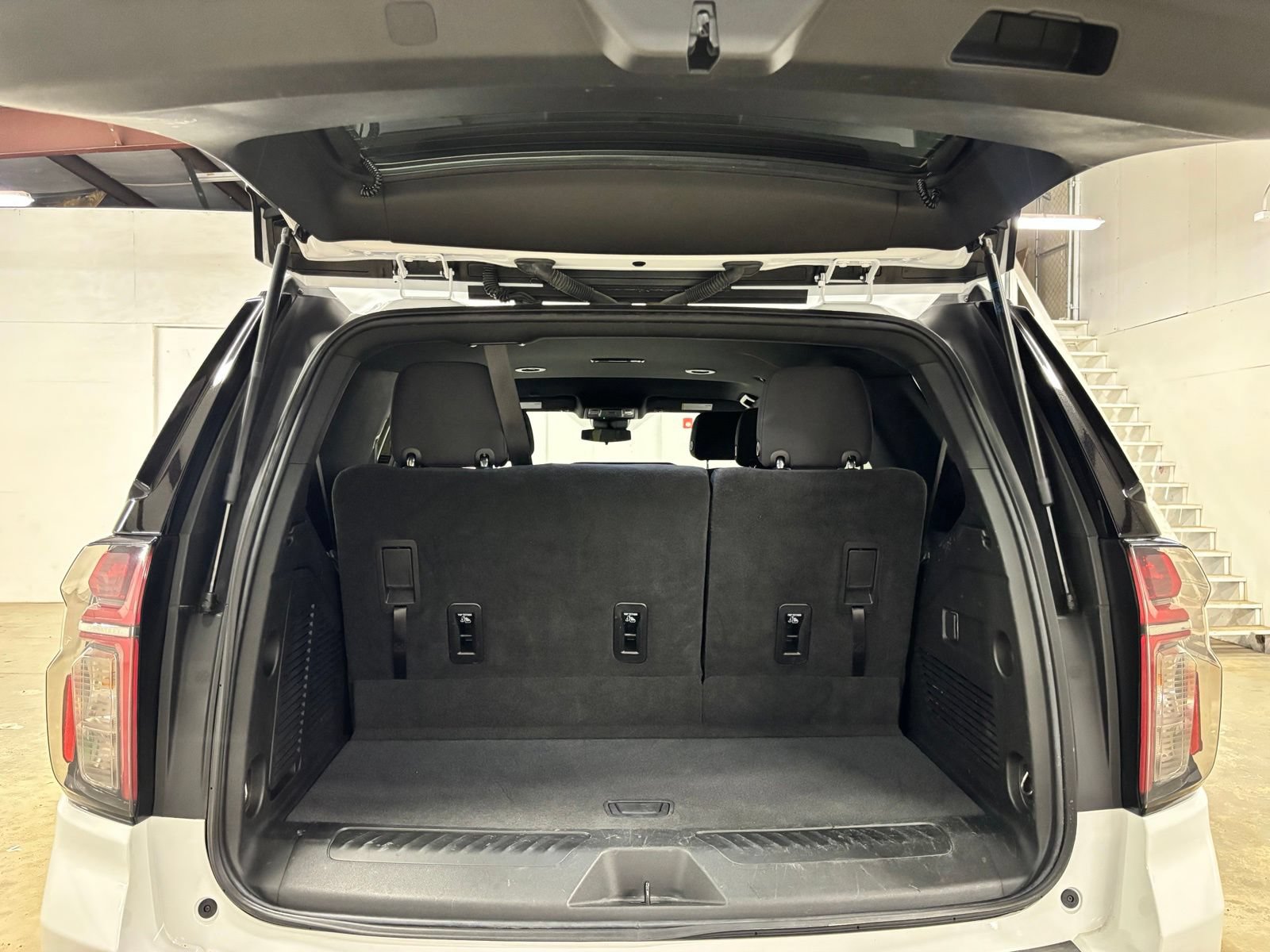 Used 2024 Chevrolet Tahoe LS w/ Driver Alert Package RWD image 23