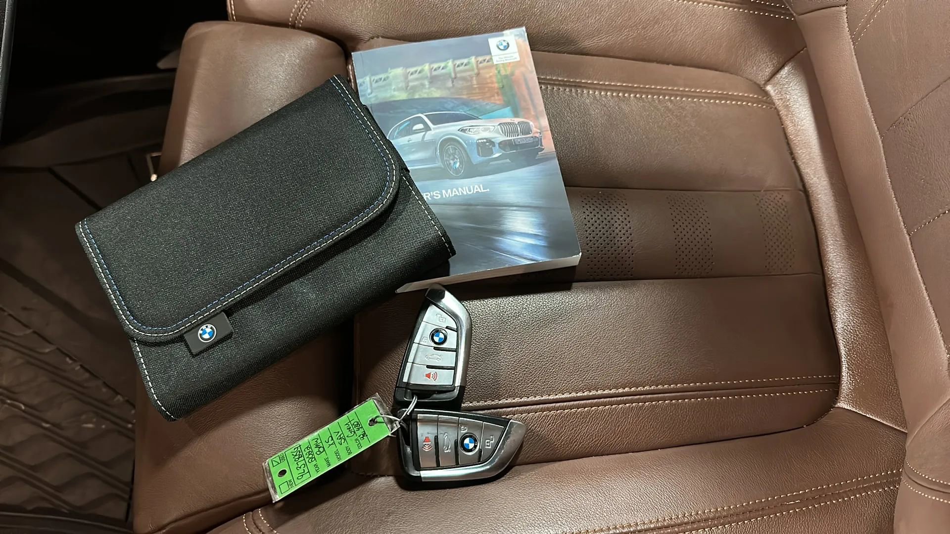Used 2022 BMW X5 xDrive40i w/ Premium Package image 31