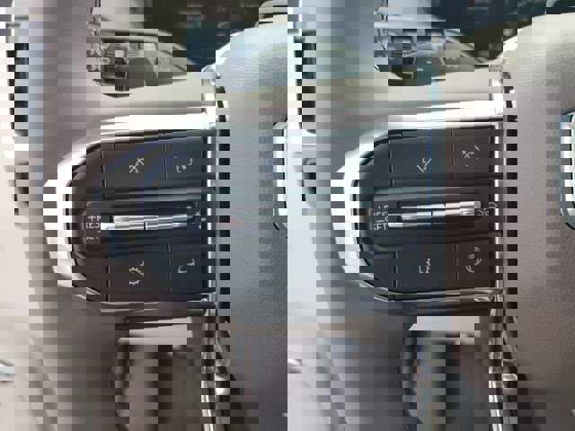 New 2026 GMC Yukon XL Denali w/ Denali Reserve Package image 12