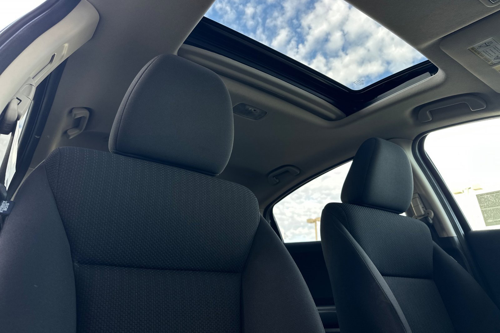 Used 2018 Honda HR-V EX image 19