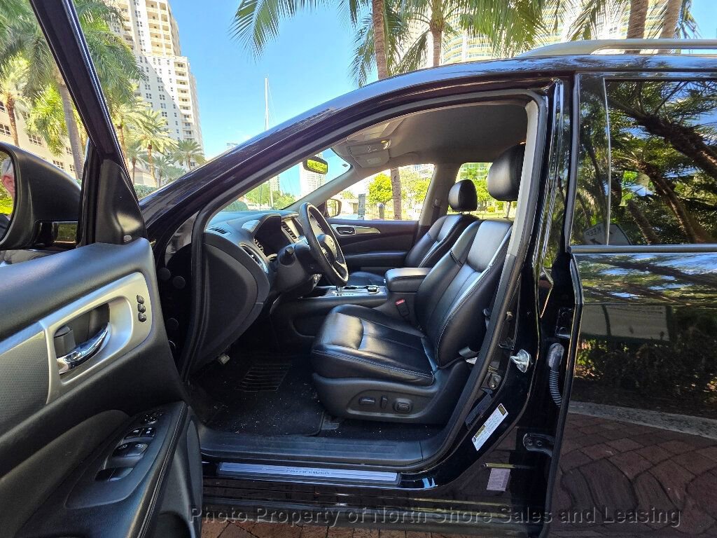 Used 2019 Nissan Pathfinder SL image 44