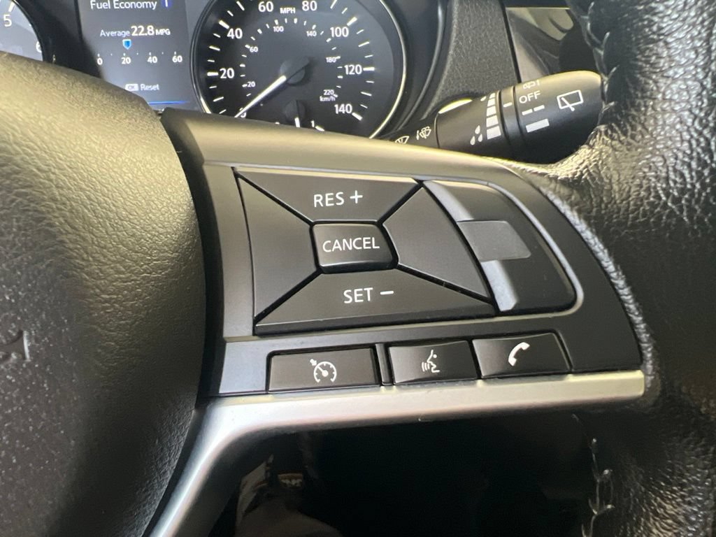 Used 2022 Nissan Rogue Sport SV AWD/4WD image 60