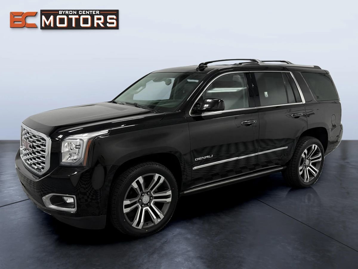 Used 2018 GMC Yukon Denali w/ Denali Ultimate Package AWD/4WD video 1