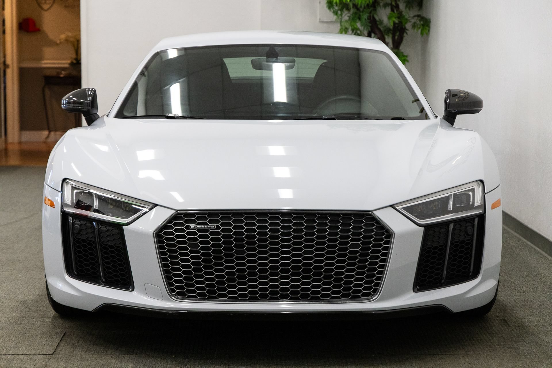 Used 2017 Audi R8 V10 plus AWD/4WD image 10
