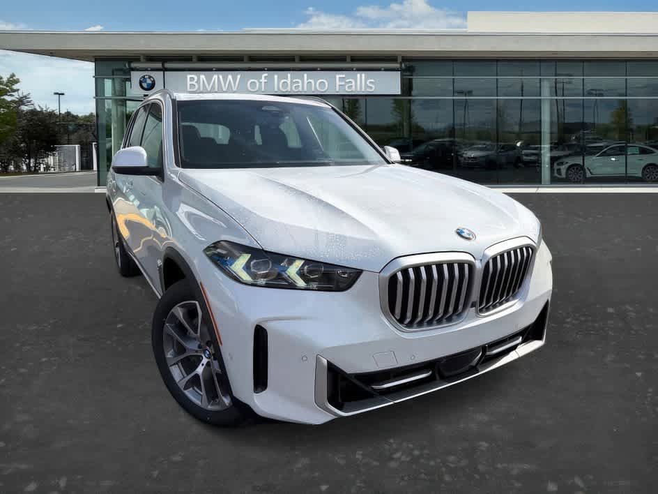 New 2026 BMW X5 xDrive40i image 1